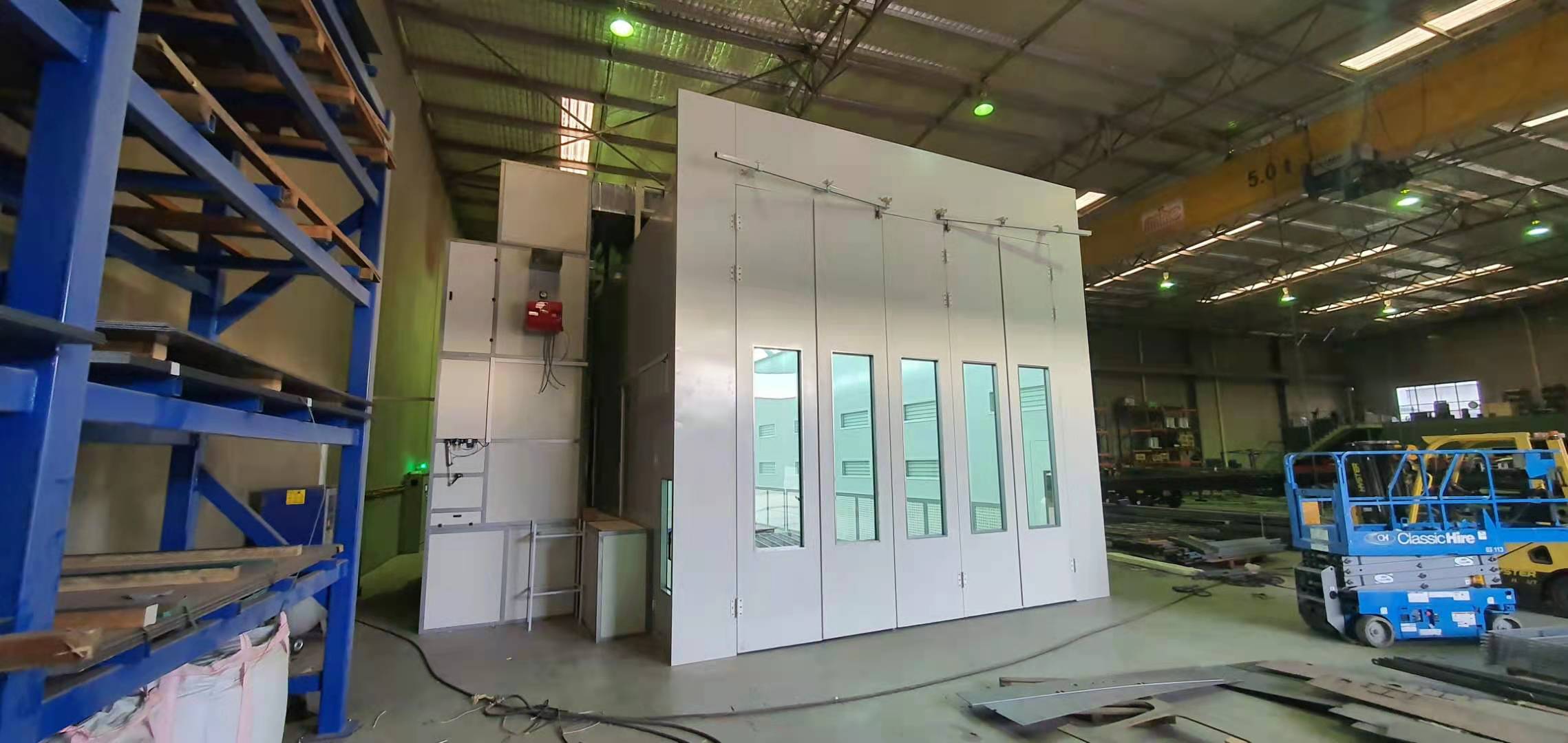 20m spray booth successfully installed in west of Australia